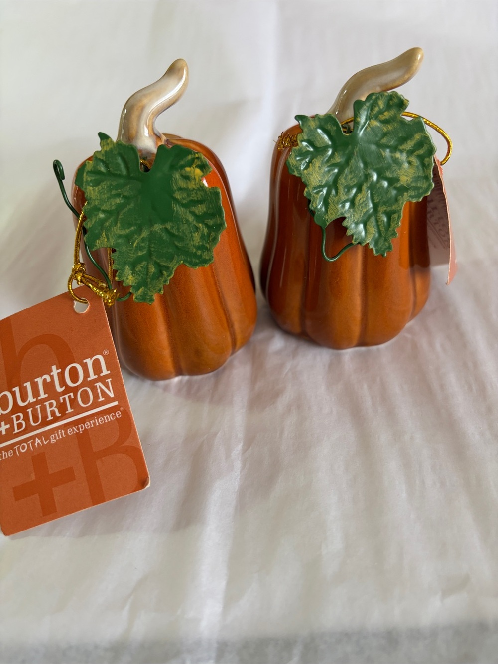 burton + Burton Pumpkin Salt & Pepper Shaker Set Vintage With Tags